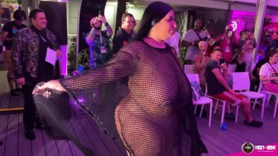VickyAtHome – BTS Fun At Miami Xbiz 2022
