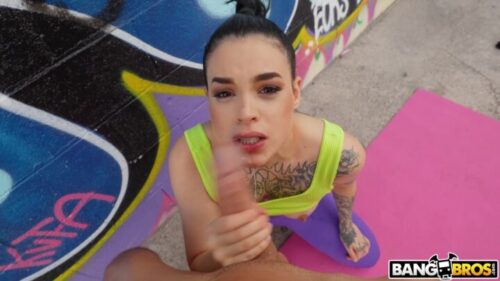 PublicBang – Saba Lapiedra Anal in the Park