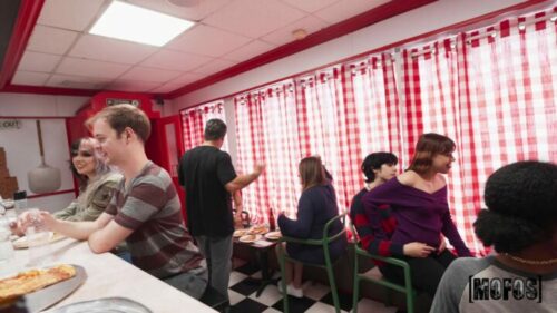 LetsPostIt – Lola Aiko And Scarlett Karli The Pizza Corner