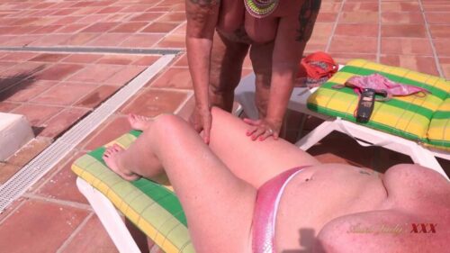 AuntJudysXXX – Curvy Blonde Mature MILFs Melody & Raz Get Naughty With Each Other at the Pool