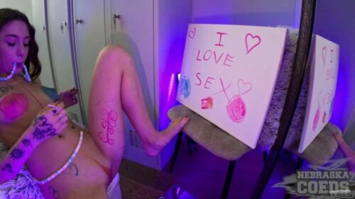 NebraskaCoeds – Creative Porn Petite Dora Painting Her Body And Canvas Colorful Pussy Lips And Ni…