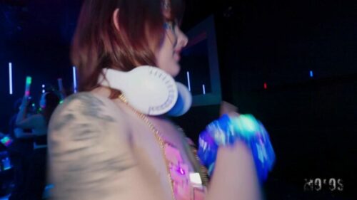 LetsPostIt – Cleo Moon Silent Disco Party