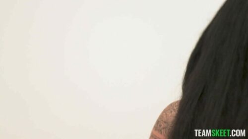 BadMilfs – Danae Mari And Katerina Deville Hear Me Out