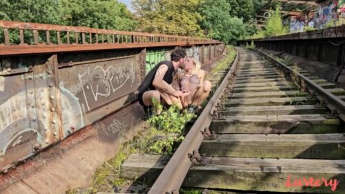 Lustery E1532 Kitti And Uri Urbex-Rated