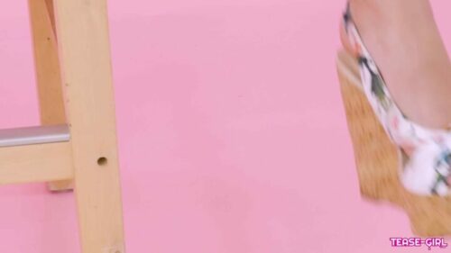 Tease-Girl – Violet Spice Tease Girl