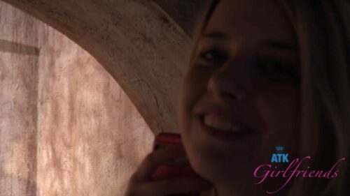 ATKGirlfriends – Dez Hansen Wax Museum 1