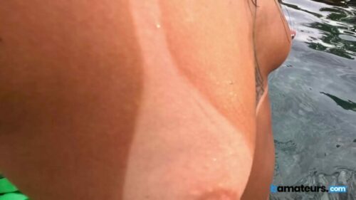 bAmateurs – Fucking Underwater Fucking underwater
