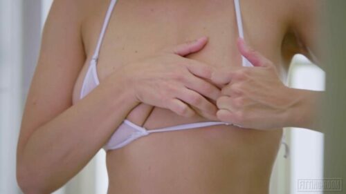 Fitting-Room – Calita Fire Voyeur