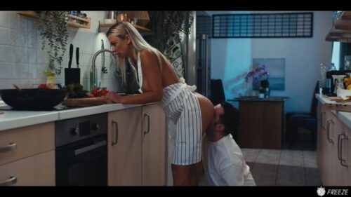 Freeze – Shalina Devine Stepmom