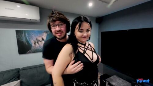 NerdPervert E432 Jayne Sins Goth Gets Splattered